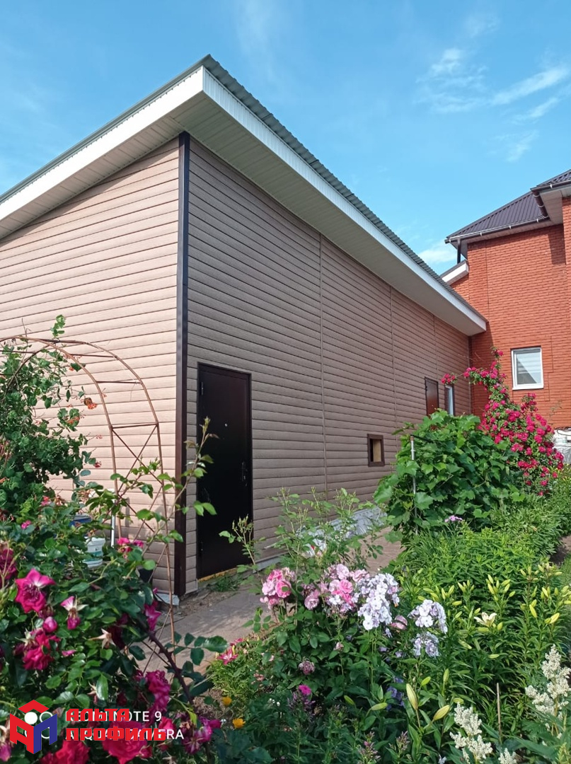 БЛОКХАУС Виниловый сайдинг | Люкс, Орех ВН-03 3000х222мм