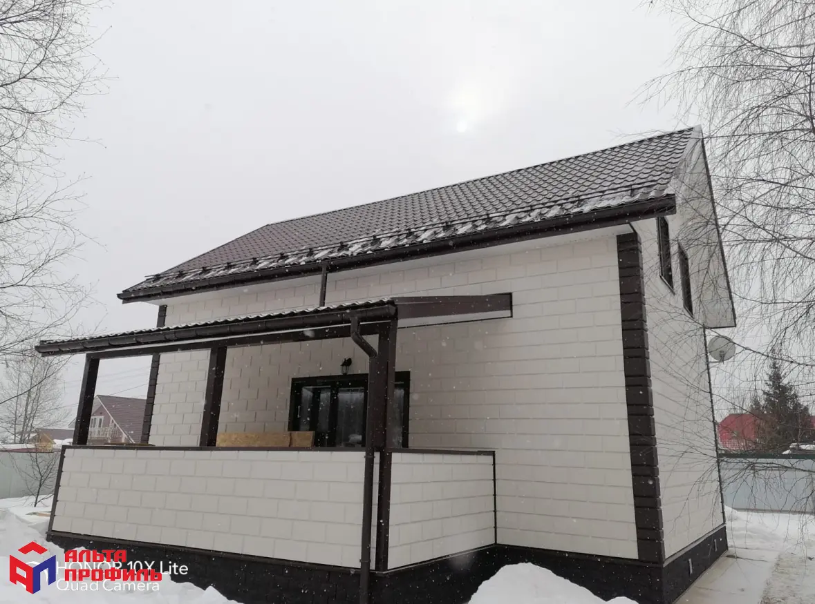 Отделочный элемент № 2 (коричневый), 0,25 х 0,25 м.