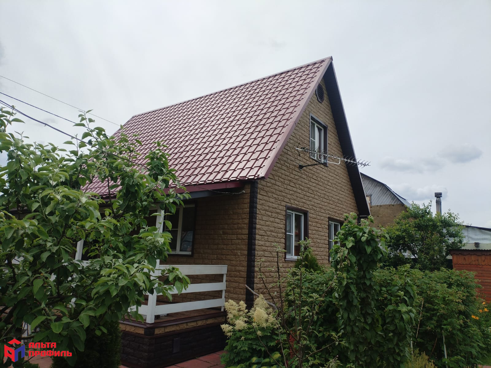 НАРУЖНЫЙ УГОЛ ФАГОТ, ЦВЕТ ЧЕХОВСКИЙ