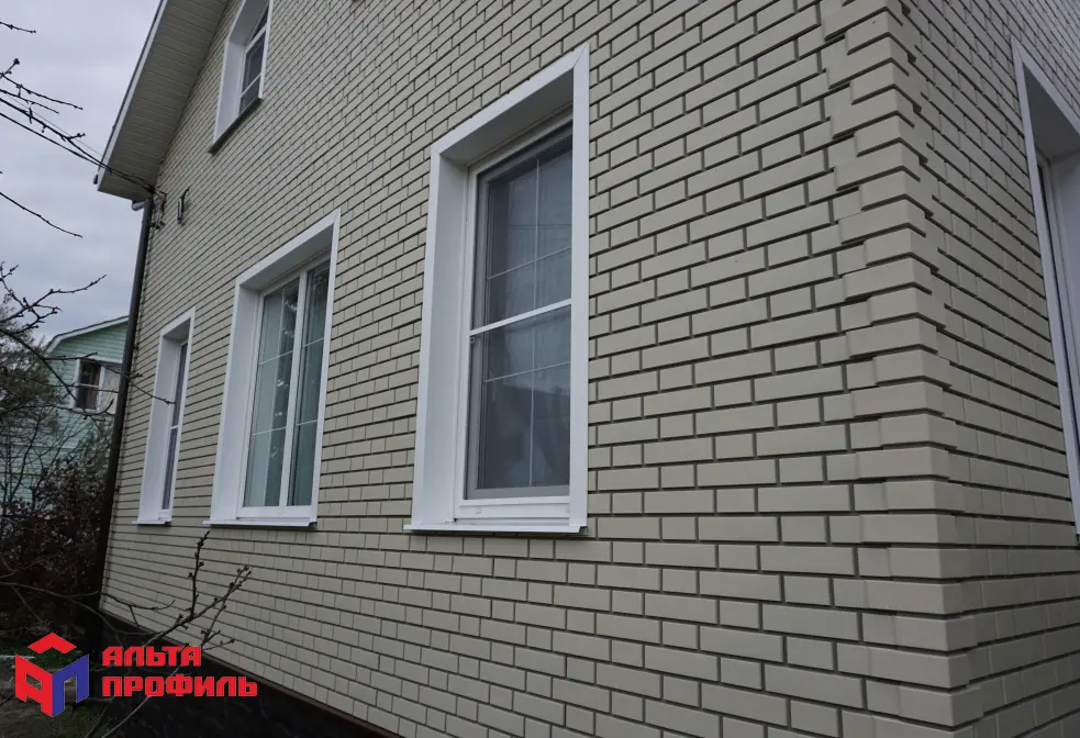 НАРУЖНЫЙ УГОЛ КИРПИЧ КЛИНКЕРНЫЙ, ЦВЕТ БЕЛЫЙ