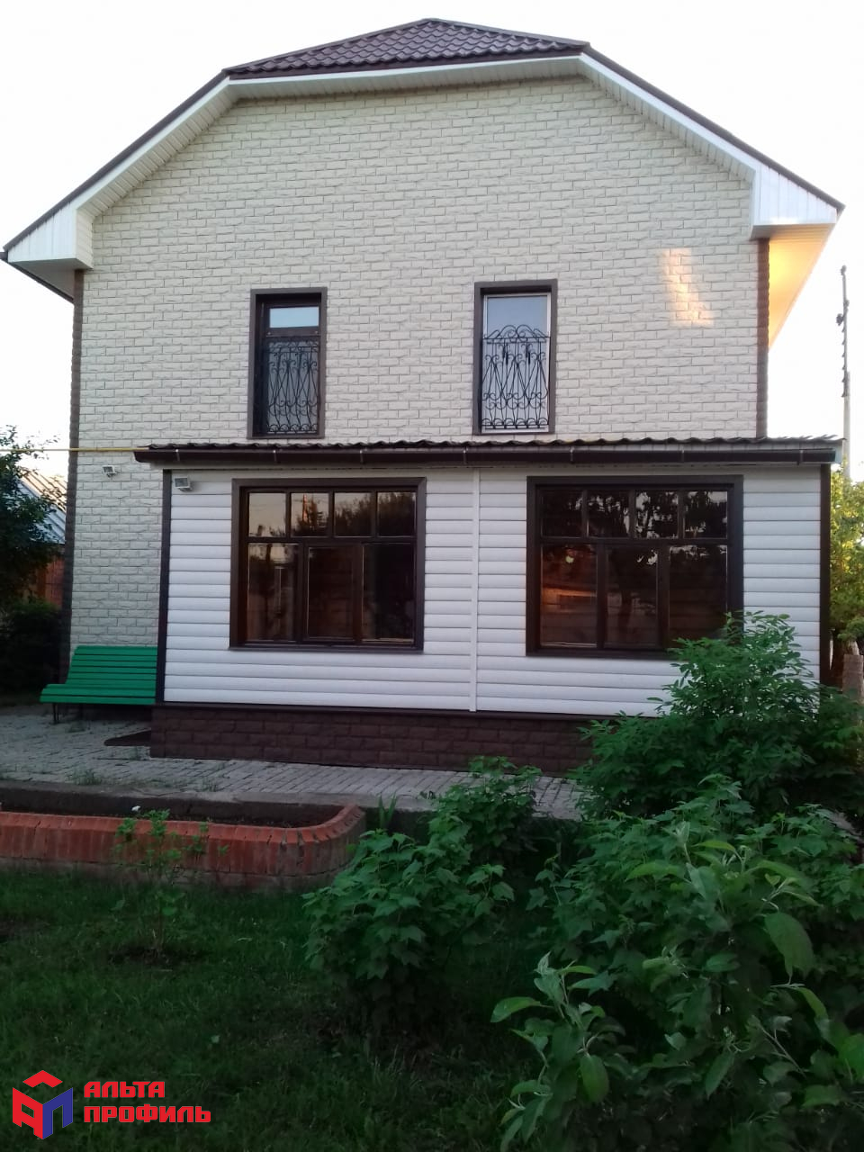 БЛОКХАУС Виниловый сайдинг | Люкс, Ясень ВН-03 3000х222мм