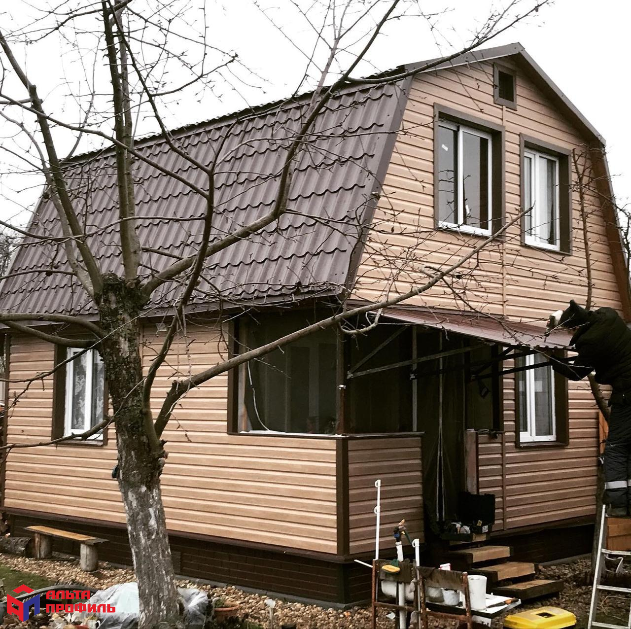 КАНАДА ПЛЮС Виниловый сайдинг | Люкс, Орех 3м