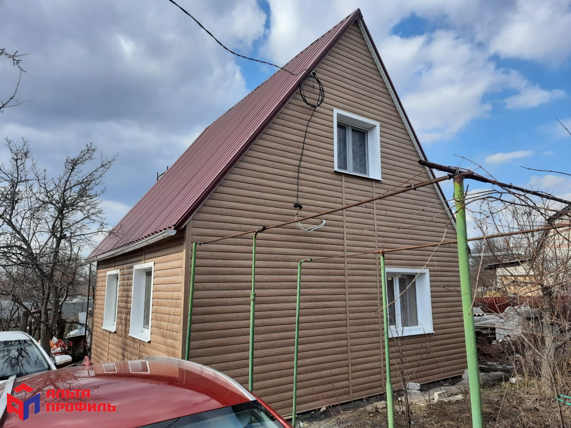 БЛОКХАУС Виниловый сайдинг | Люкс, Орех ВН-01 3100х200мм