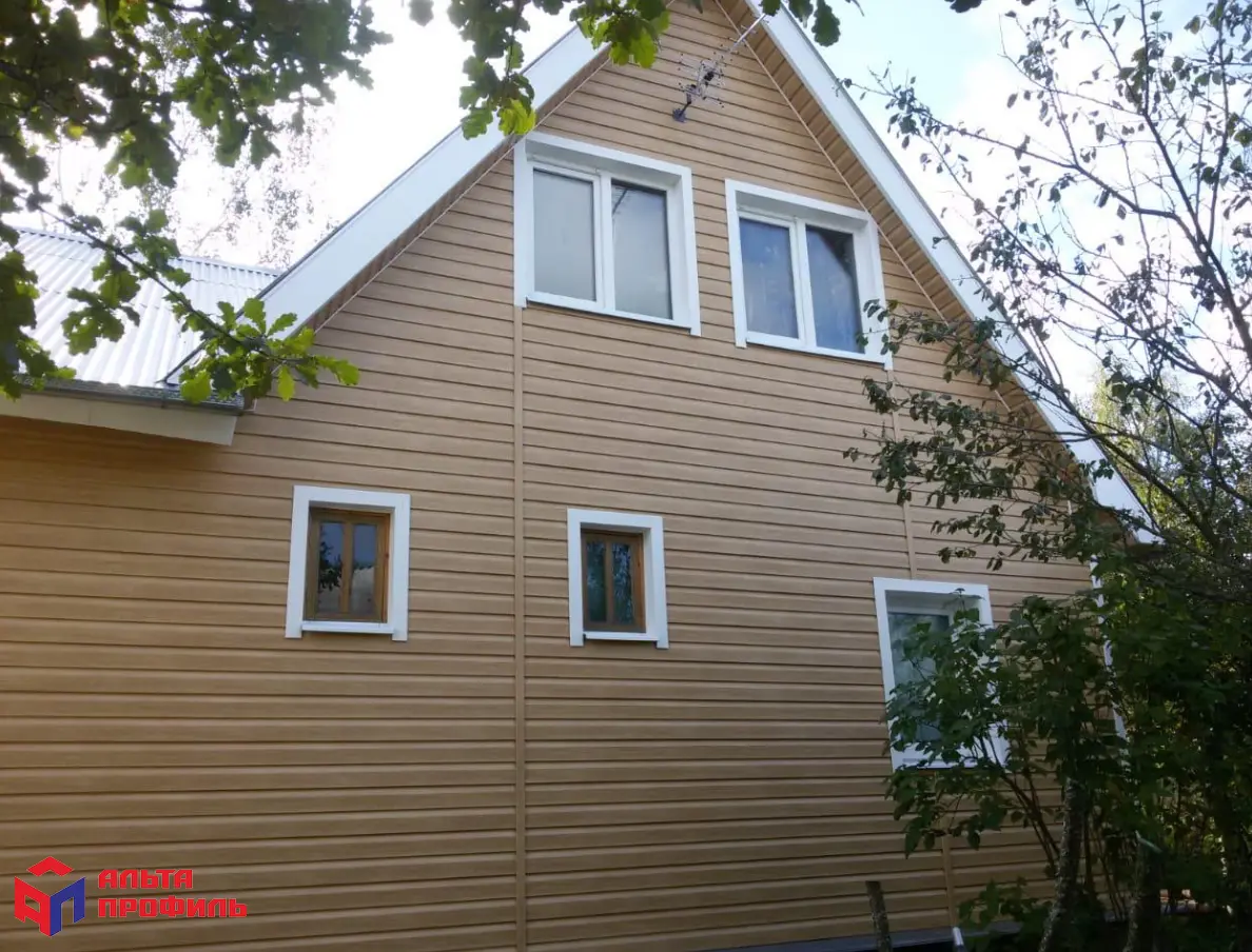 КАНАДА ПЛЮС Виниловый сайдинг | Люкс, Каштан 3м