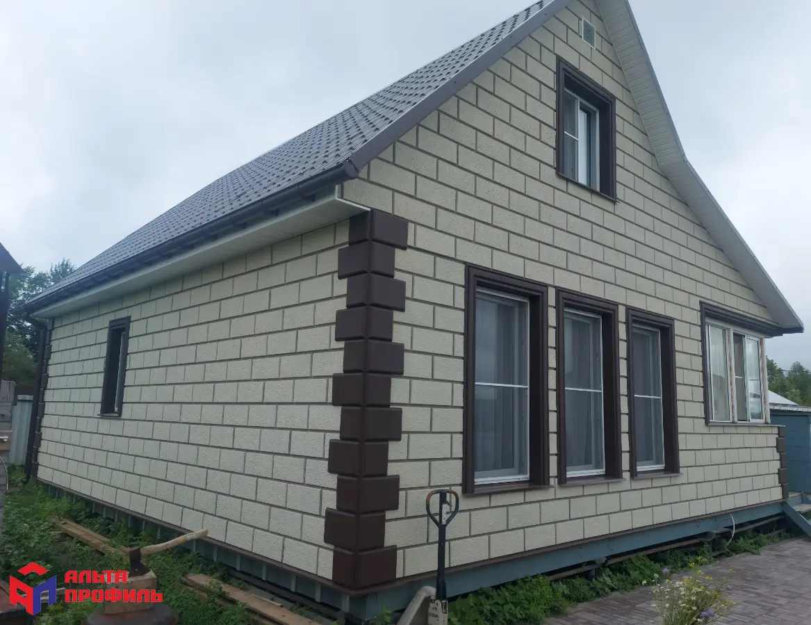 Отделочный элемент № 1 (коричневый), 0,25 х 0,13 м.