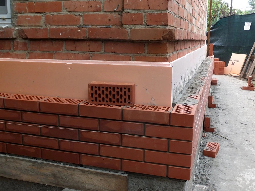 Облицовочный кирпич